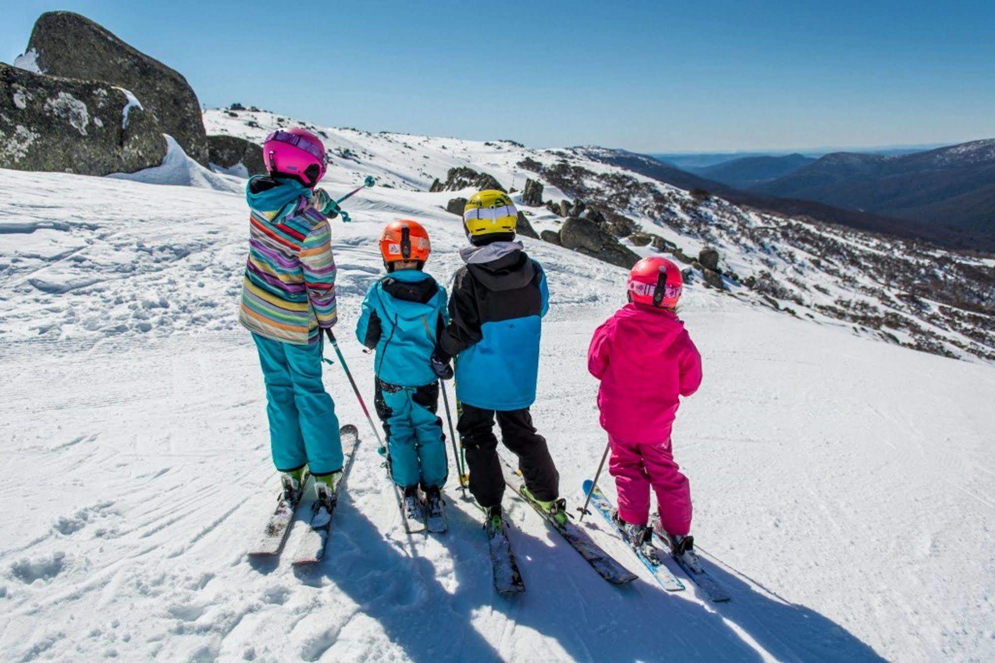 Winterhaus Lodge Thredbo Village Exterior photo